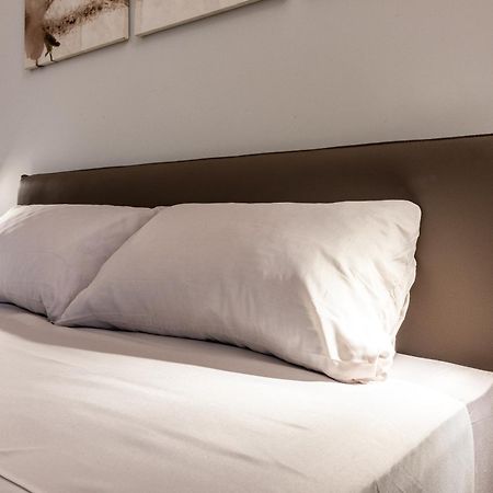 Elegant Design ApartmentDuomo-NavigliA/C E Wi-Fi Milano Dış mekan fotoğraf